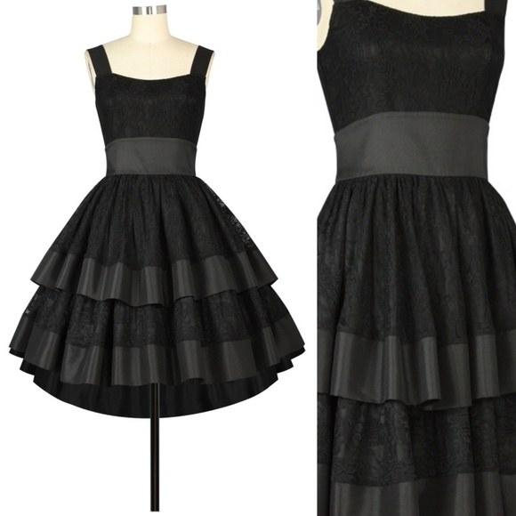 Formal Bridesmaids Lace Overlay Layered Prom Dress - Picture 2 of 6